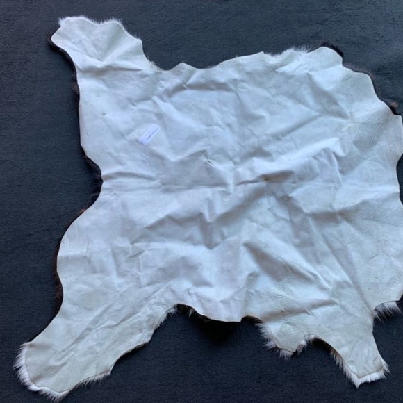 Real Cow Hide Rug 2.5 Ft. - Picture 2 of 2